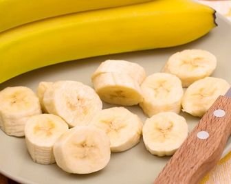 Бананы назвали главным источником отходов в продуктовых магазинах